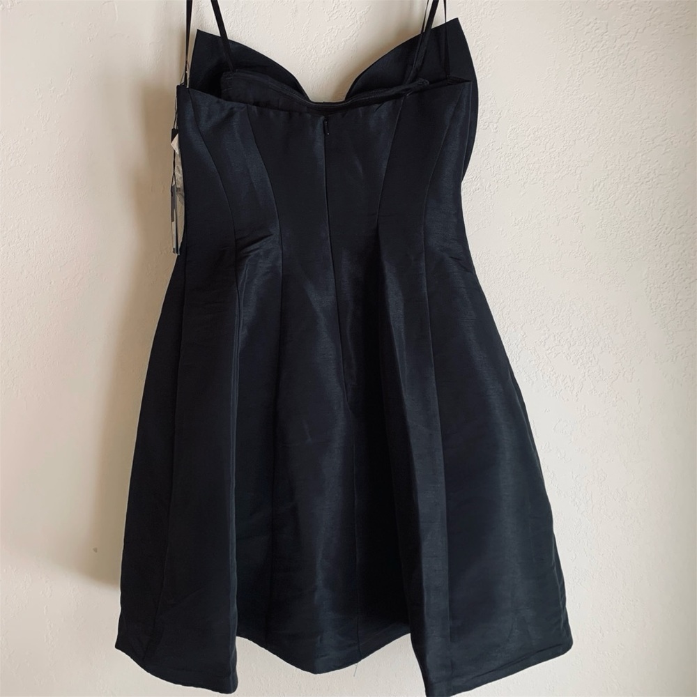 Mac Duggal Black Fit + Flare Strapless Mini Dress Black Party Dress Size 2 - Picture 9 of 12